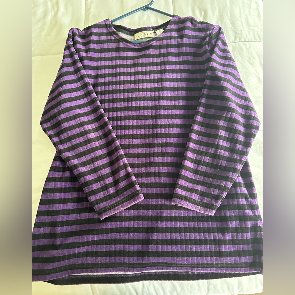Pretty fall top made of cotton & polyester black & purple strip; Size small